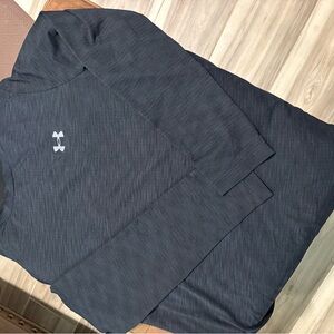 Under Armour Men’s Black Heather Long Sleeve Performance Top